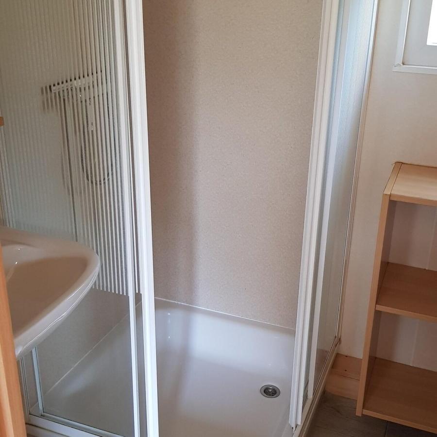 Drie De Veldkamp Hotel Epe Buitenkant foto